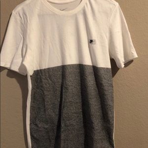Nike T-shirt